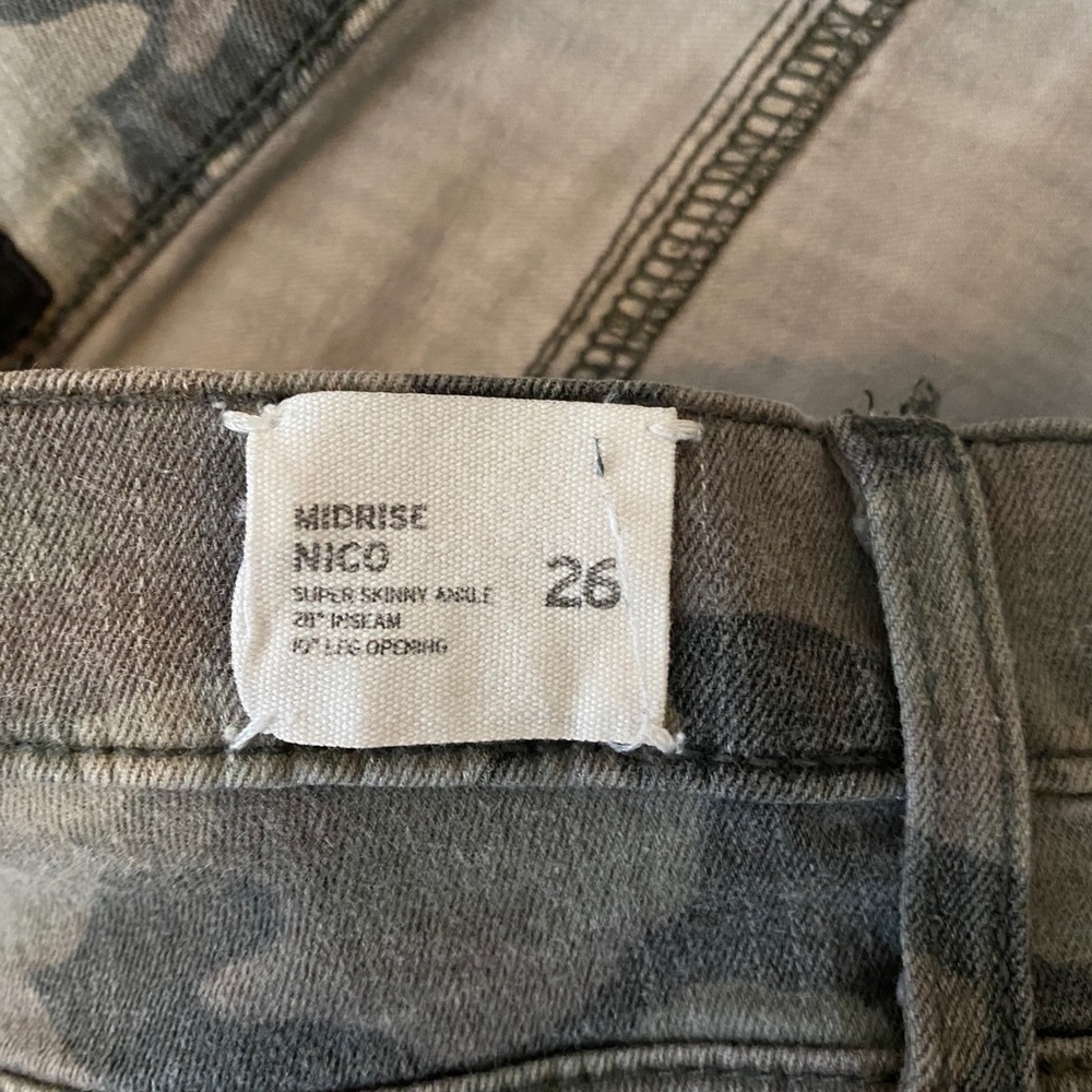 Women’s Hudson Camo Skinny Jeans Size 26
